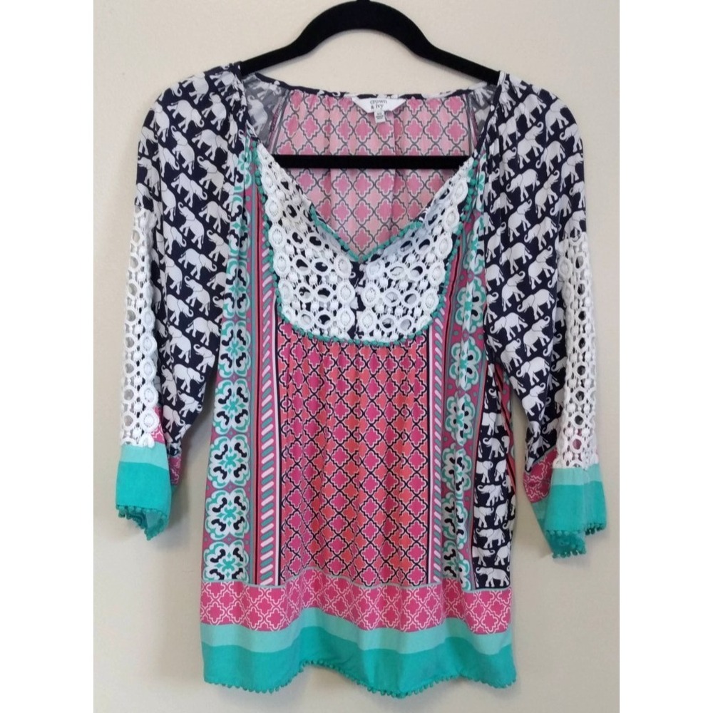 Crown & Ivy BOHO Mixed Print XS Crochet Detail Peasant Blouse Maximalism Flowy